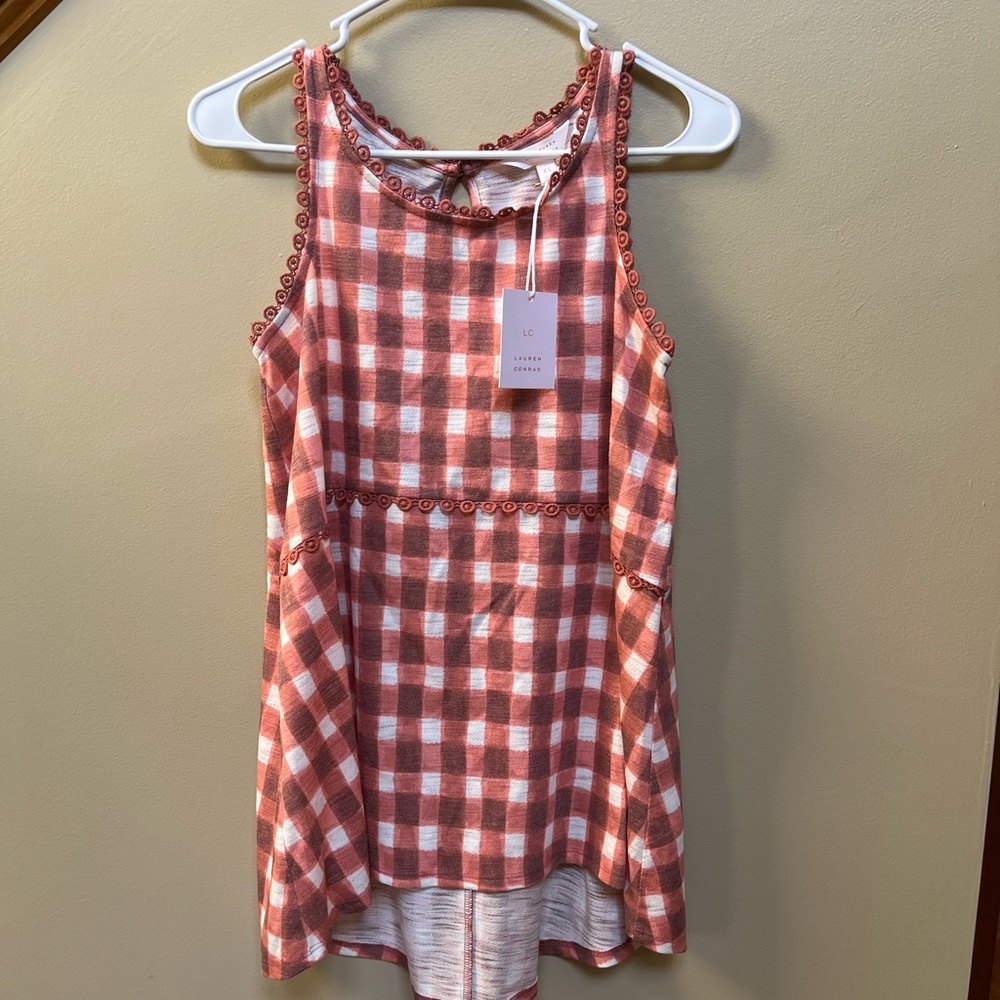 NWT Lauren Conrad Peplum tank